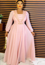 Afrikanisches Damenkleid mit U-Ausschnitt und Perlen in Übergröße