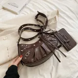 Diagonal pleated single shoulder women's retro rivet bag