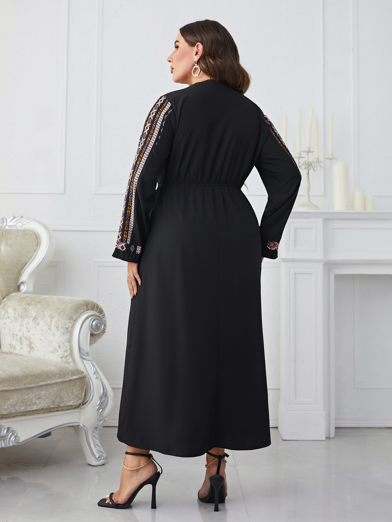 Fashion Long Sleeve Embroidered Slim Waist Plus Size Dress Women - The  Little Connection