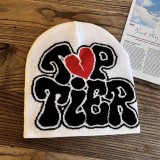 Autumn and Winter Heart Print Letter Kintting Hat
