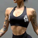 Conjunto de top y pantalones cortos sin espalda con cuello halter para ejercicio de yoga y fitness para mujer