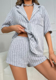 Traje de pijama de moda acanalado de manga corta con cuello vuelto ropa de dormir conjunto de pantalones cortos de dos piezas conjunto de ropa para el hogar