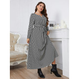 Plus Size Women Round Neck Black and White Checkered Dress