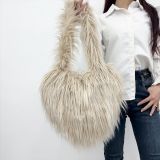 Style Trendy Heart Bag Women's Fur Bag Heart-Shaped Cute Crossbody Bag Shoulder Bag