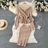 Autumn And Winter Style Suit For Women V-Neck Ruffled Short Knitting Shirt Bodycon Skirt Two-Piece Set