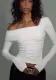 Fashionable and sexy off-the-shoulder long-sleeved T-shirt