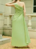 Autumn and winter women's one-shoulder Slash Shoulder solid color party dress
