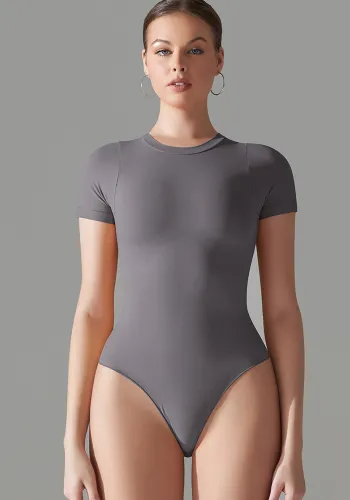 Seamless Tight Fitting Sports Short Sleeve One-piece bodysuit Body Shaping Sports Butt Fitted One-piece Yoga Wear