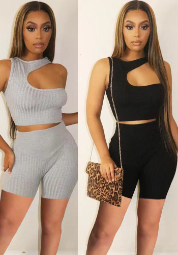 Women Solid Off-Shoulder Asymmetrical Ribbed Top and Shorts Two-piece Set