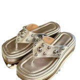 Trendy Beach Flat Sandals Summer Beaded Flip-Flops Crystal Outdoor Wear