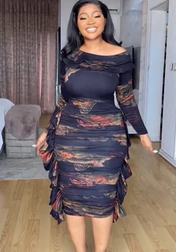 Printed Long Sleeve Pleated Bodycon Dress