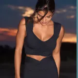 Pleated Wide Shoulder Strap Yoga Vest Slim Fit Sexy Women's Sports Bra With Chest Pads