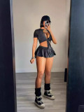 Women Short Sleeve Crop Top and Mini Skirt Two-piece Set (include Underwear ）