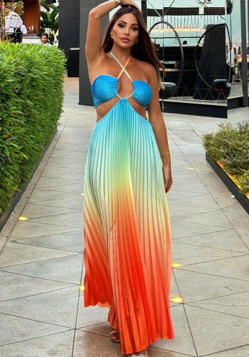 Women Style Summer Gradient Halter Neck Pleated Maxi Dress