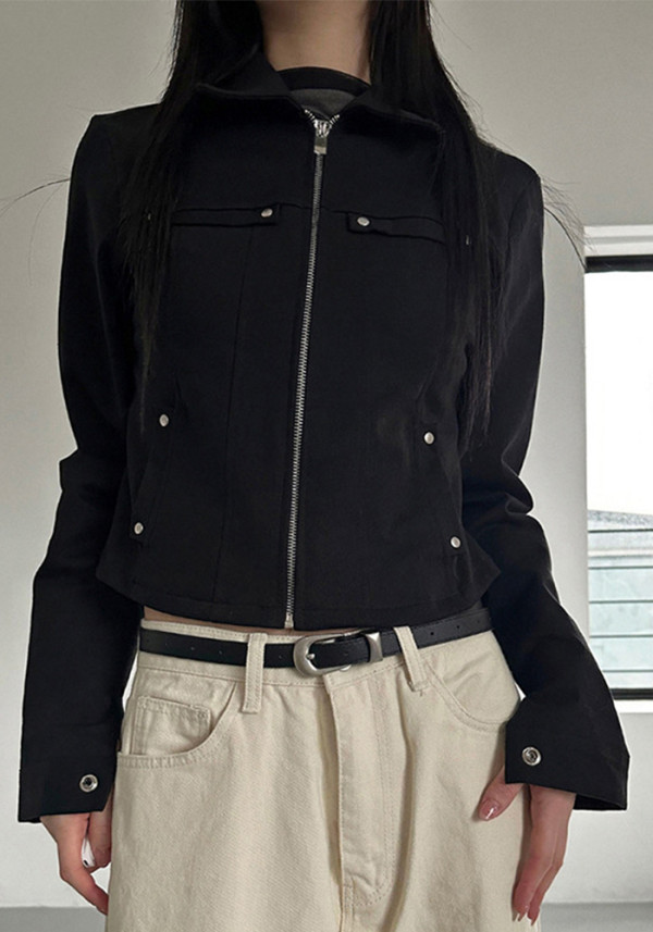 Women Riveted Turndown Collar Zipper Cargo Jacket