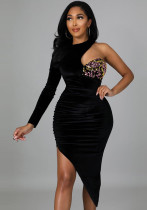 Women's Sexy Slim One-Shoulder Single Sleeve Irregular Dress