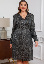 Plus Size Sexy Slim Waist V Neck Long Sleeve Midi Dress
