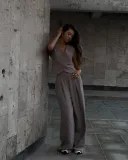 Women V-Neck Sleeveless Vest and Wide Leg Trousers Two Piece Set