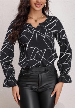 Women woven elegant print v-neck Top