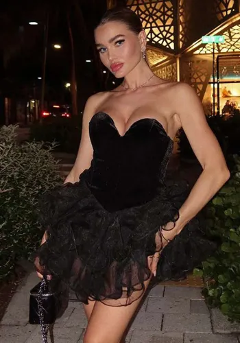Women Sexy Backless Strapless Dress