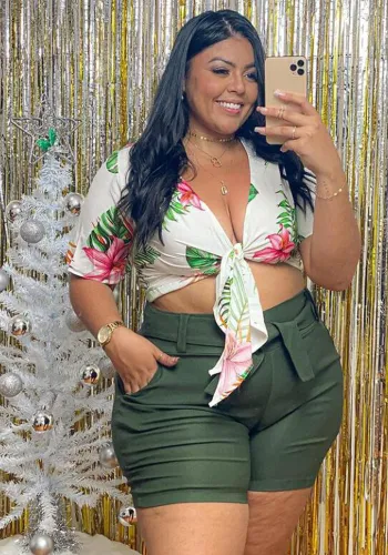 Summer Fashion Plus Size Printed Short Sleeve V-Neck Tied Knot Top Solid High Waist Shorts Two Piece Set