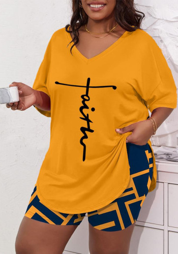 Women printed short-sleeved Top and Shorts Two Piece Set