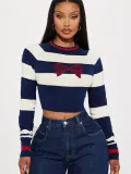 Women Round Neck Contrast Stripe Long Sleeve Crop Top