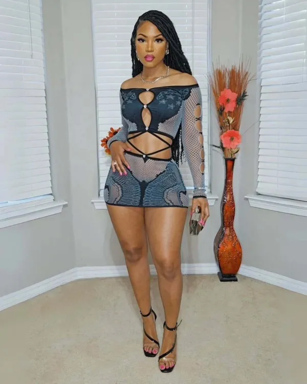Off-Shoulder Patchwork Crop Top High-Waist Slim Shorts Set