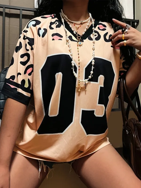 Spring Summer Contrast Print V neck Loose T shirt