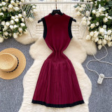 Women's Summer Sleeveless Knitting Slim Waist Contrast Color Pleated Dress