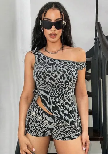 Women's spring and summer zebra print Slash Shoulder drawstring Lace-Up two piece Shorts set