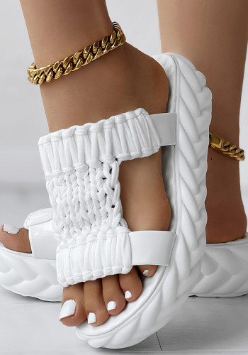 Flower Women's Sandals with Toe Rivet Flat Shoes for Holidays