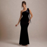 Women spring and summer Solid Casual sexy Slash Shoulder sleeveless Bodycon Dress