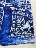 Women Knitting Print Shorts