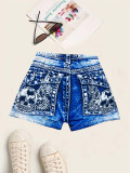 Women Knitting Print Shorts