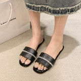 Women's summer outdoor wear rhinestone flip flops and flat slippers