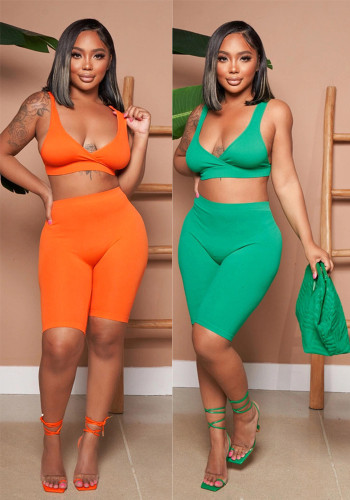 Summer fashionable beach holidays casual ribbed solid color two-piece shorts set
