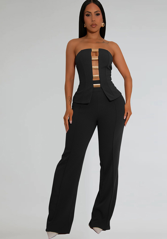 Shoulderless Top and Sexy Vintage Trouser Set.