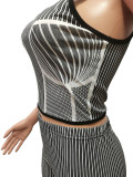 Fashion Striped Print Sleeveless Sports Crop Top and Shorts