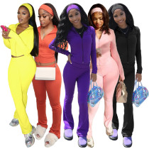 Zipper cardigan, fold over waist, micro trumpet and velvet two-piece set (including headscarf) Zipper cardigan, fold over waist, micro trumpet and velvet two-piece set (including headscarf)