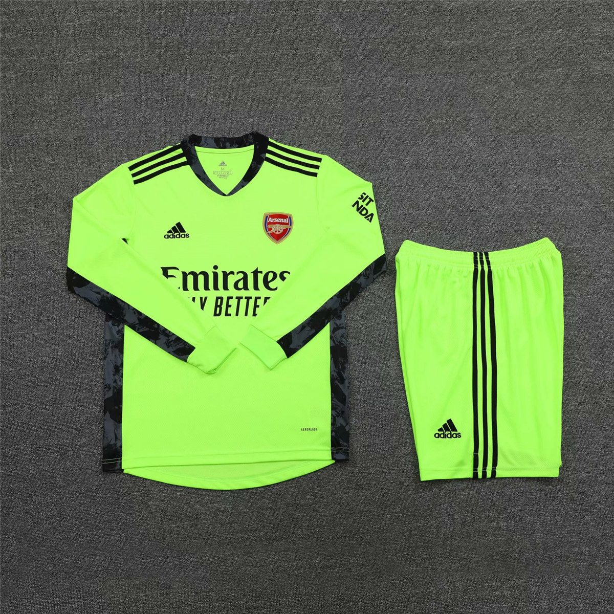 US$ 23.80 - Arsenal Goalkeeper Green Long Sleeve Jersey + Shorts Set Mens 2020/21 - www