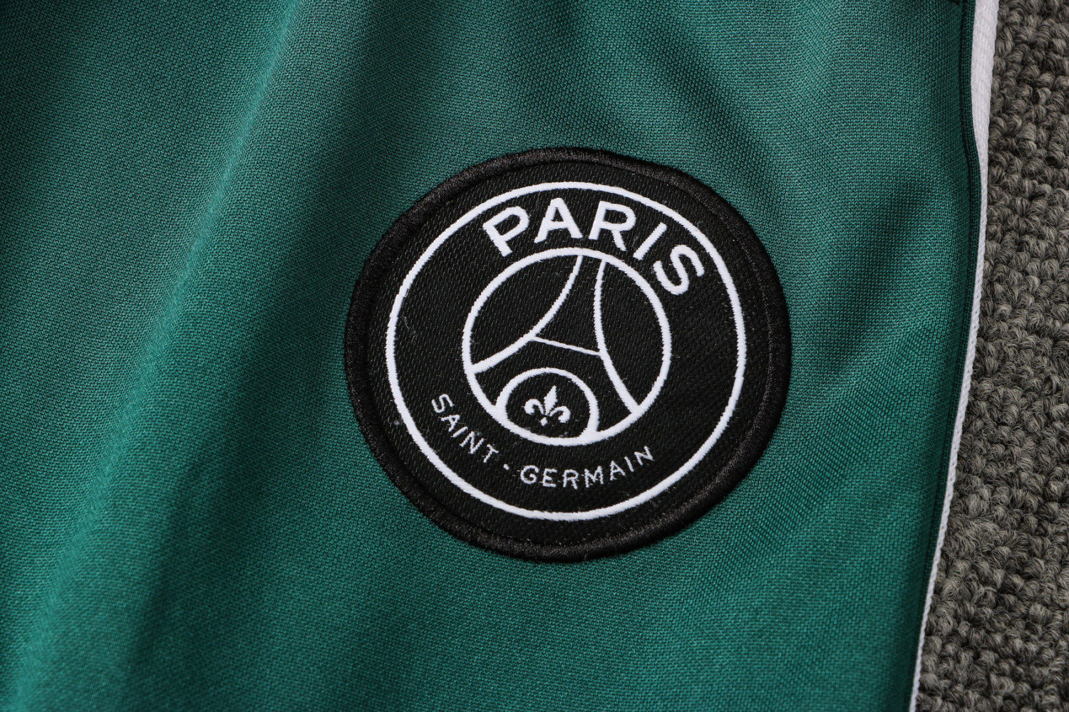 US$ 39.80 - Mens PSG x Jordan Hoodie Jacket + Pants Training Suit Green ...