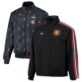 Mens Manchester United On-Field Team Logo Anthem Reversible Full-Zip Windrunner Jacket 2023/24