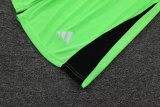 Mens Bayern Munich Goalkeeper Green Suit 2023/24