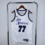 Mens Los Angeles Lakers NIKE White 2025 Swingman Jersey - City Edition
