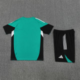 Mens Liverpool Short Training Suit Green 2025/26