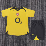 Kids Retro Arsenal Away Jersey 2005/06