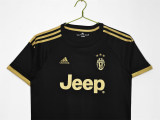 Mens Juventus Retro Third Jersey Mens 2015/16