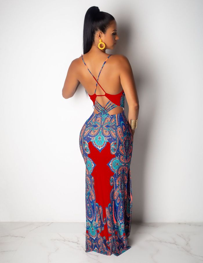 Long ,Floor-Length Dress With Slim-Fitting Halter Printed With National Characteristics