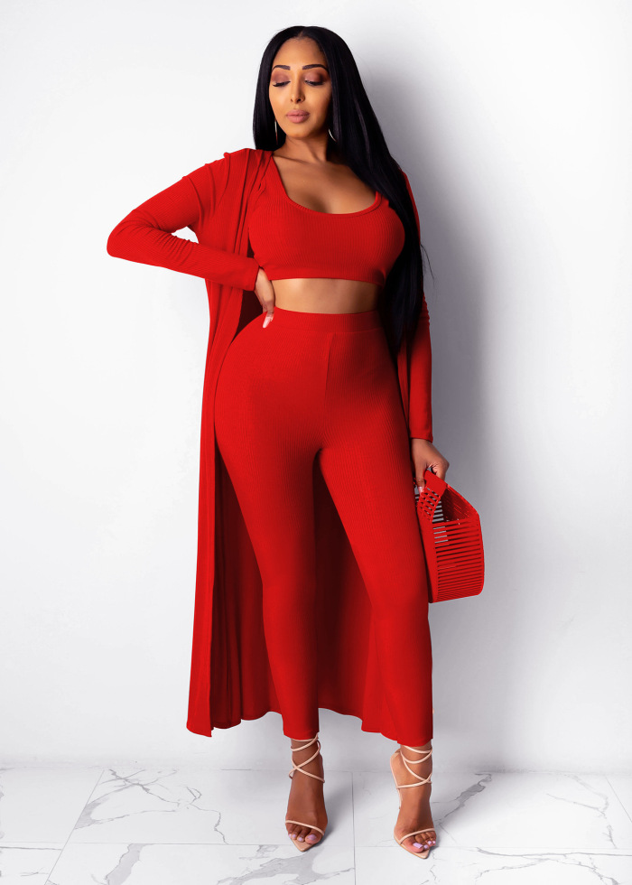 A Hot Seller Is A Stylish Sports Robe And Three-Piece Outfit